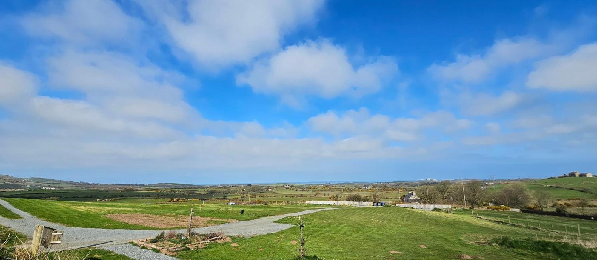 Cosy Annexe Sleeps 4 *
