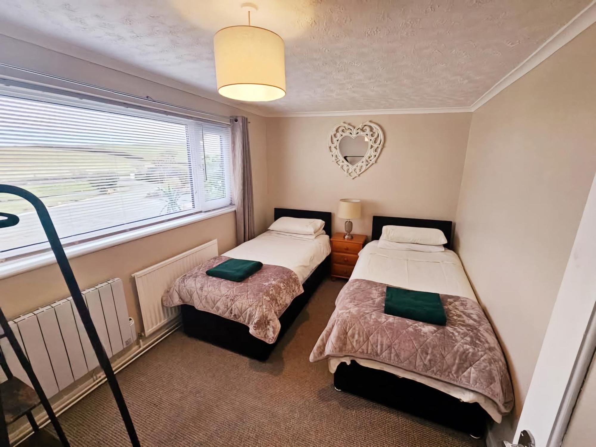 Cosy Annexe Sleeps 4 Holiday home *